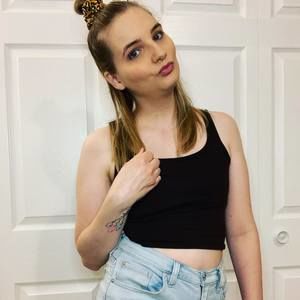 Meet your Posher, Ashley